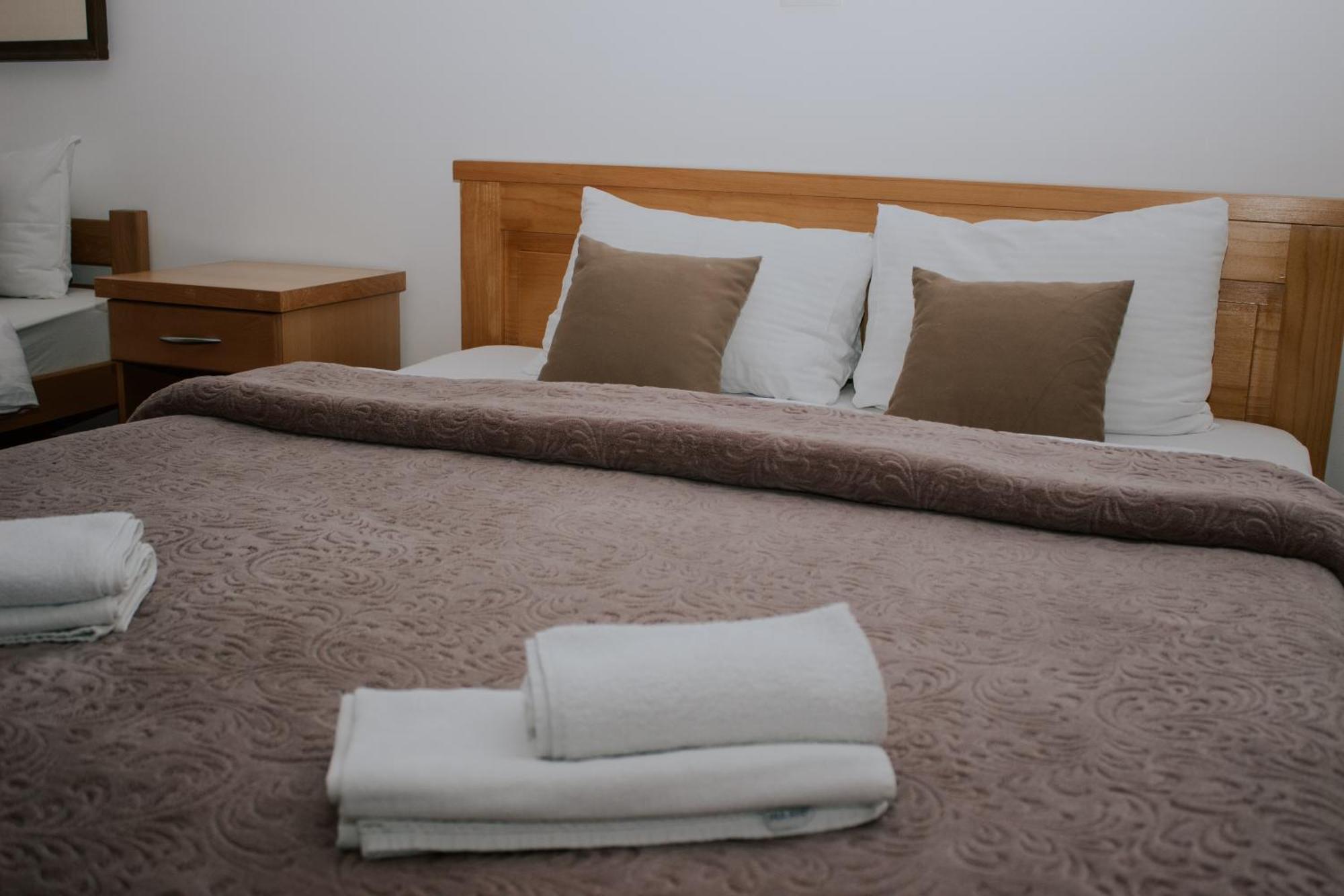 Hotel Serdar Mojkovac Bagian luar foto