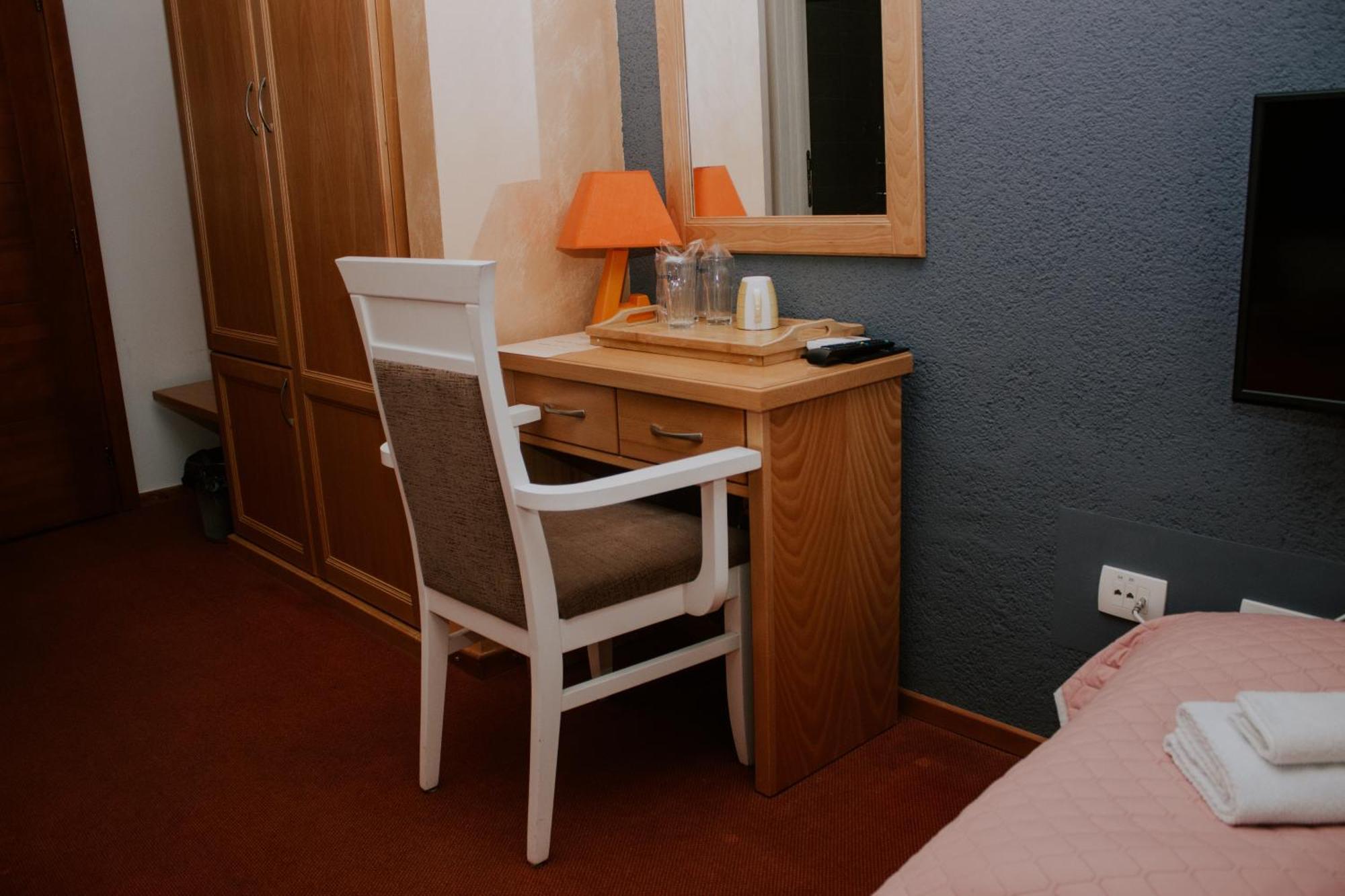 Hotel Serdar Mojkovac Ruang foto