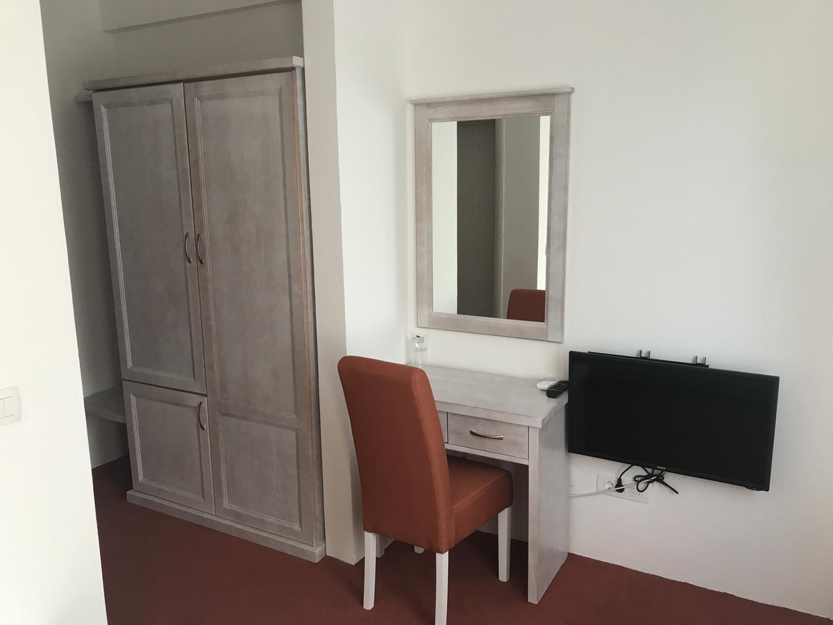 Hotel Serdar Mojkovac Bagian luar foto