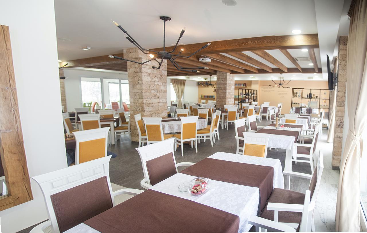 Hotel Serdar Mojkovac Bagian luar foto