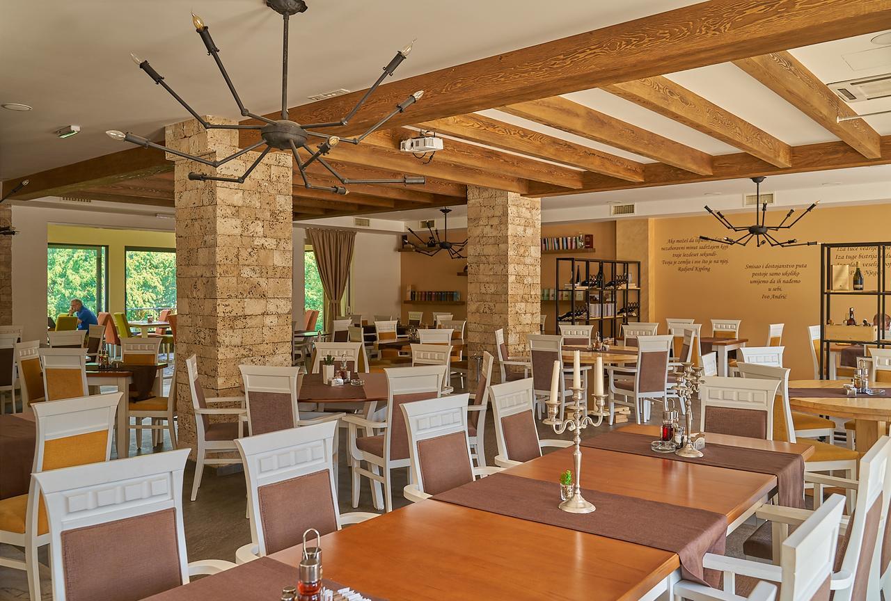 Hotel Serdar Mojkovac Bagian luar foto
